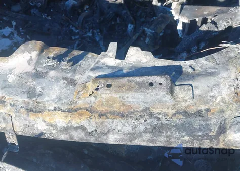 2014 Jeep Compass Latitude z USA, uszkodzony, nr VIN 1C4NJDEBXED910808